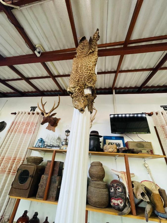 Mangala Lodge Kurunegala Buitenkant foto